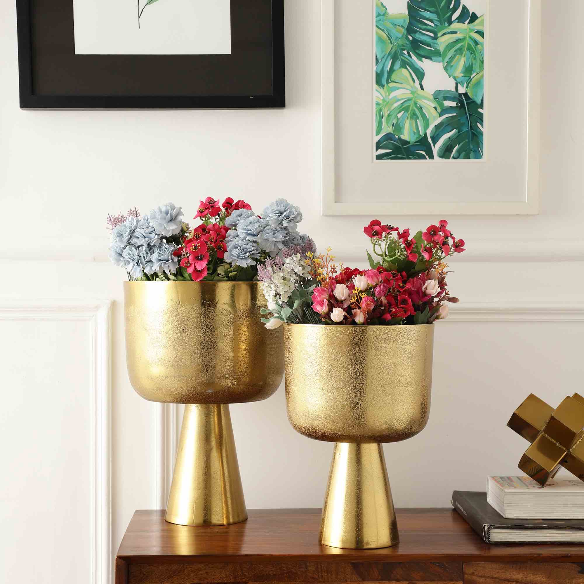 Nova Planters Set of 2