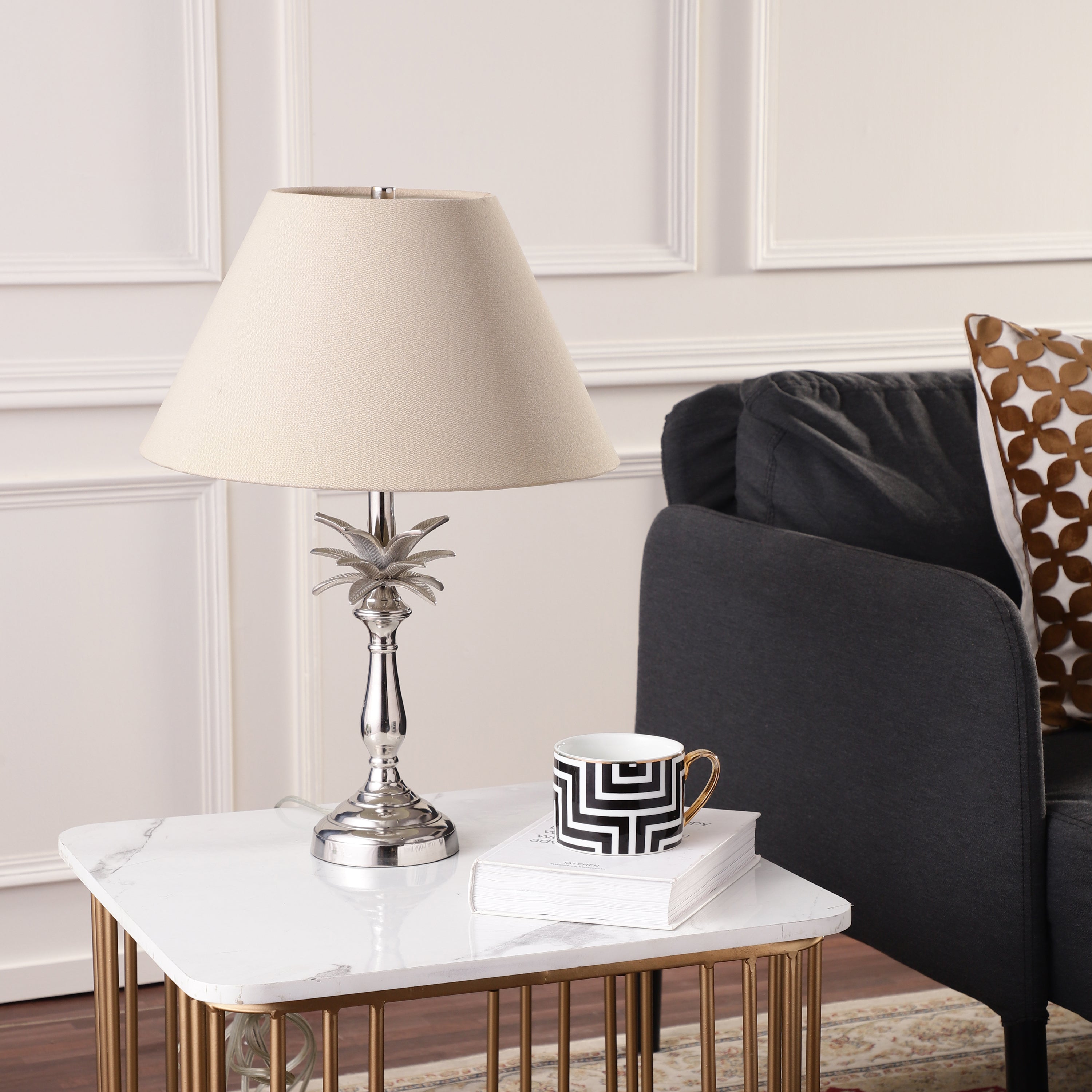 Palm Tree Metal Lamp