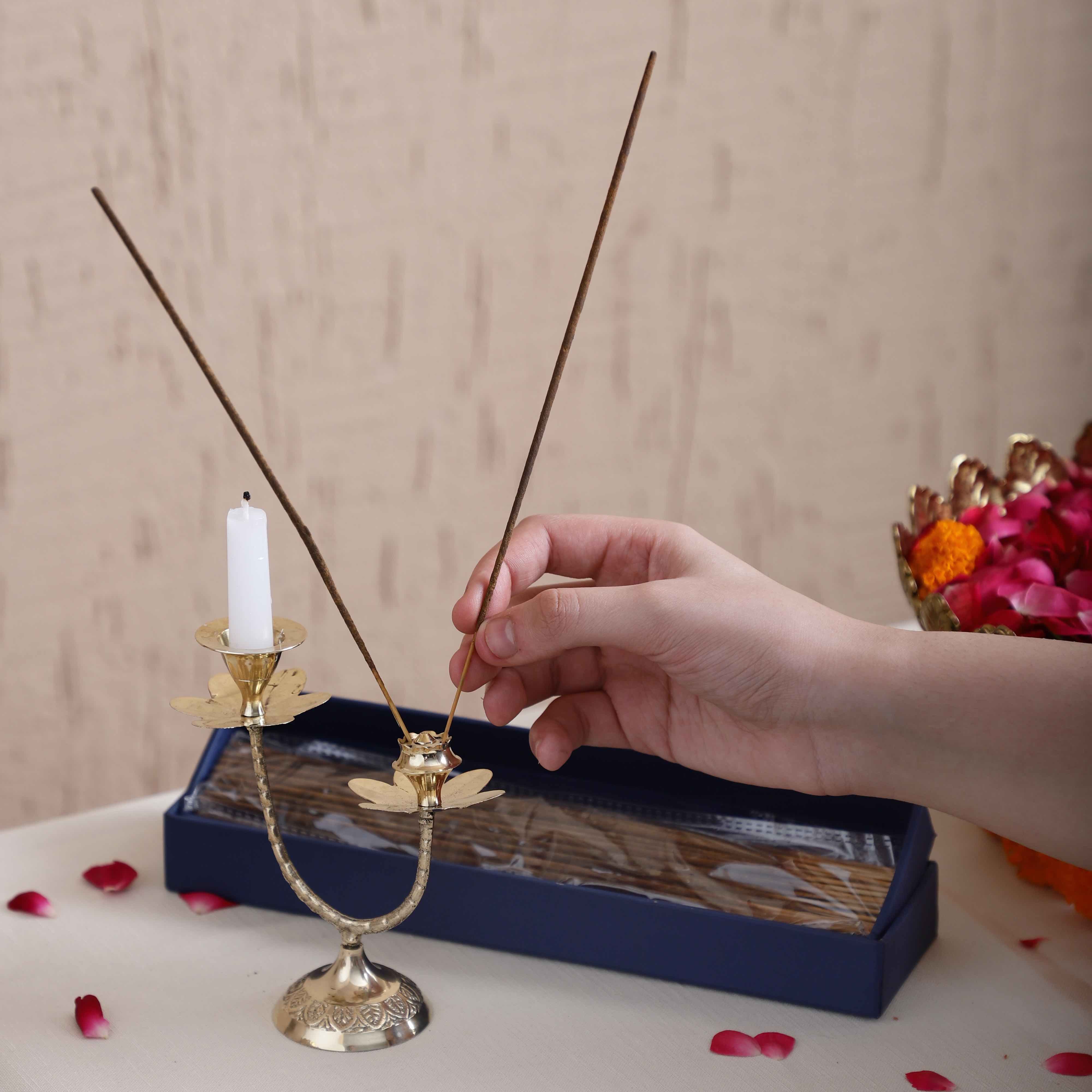 Sammsara Brass Dual Lotus Holder Gift Set with Incense Sticks