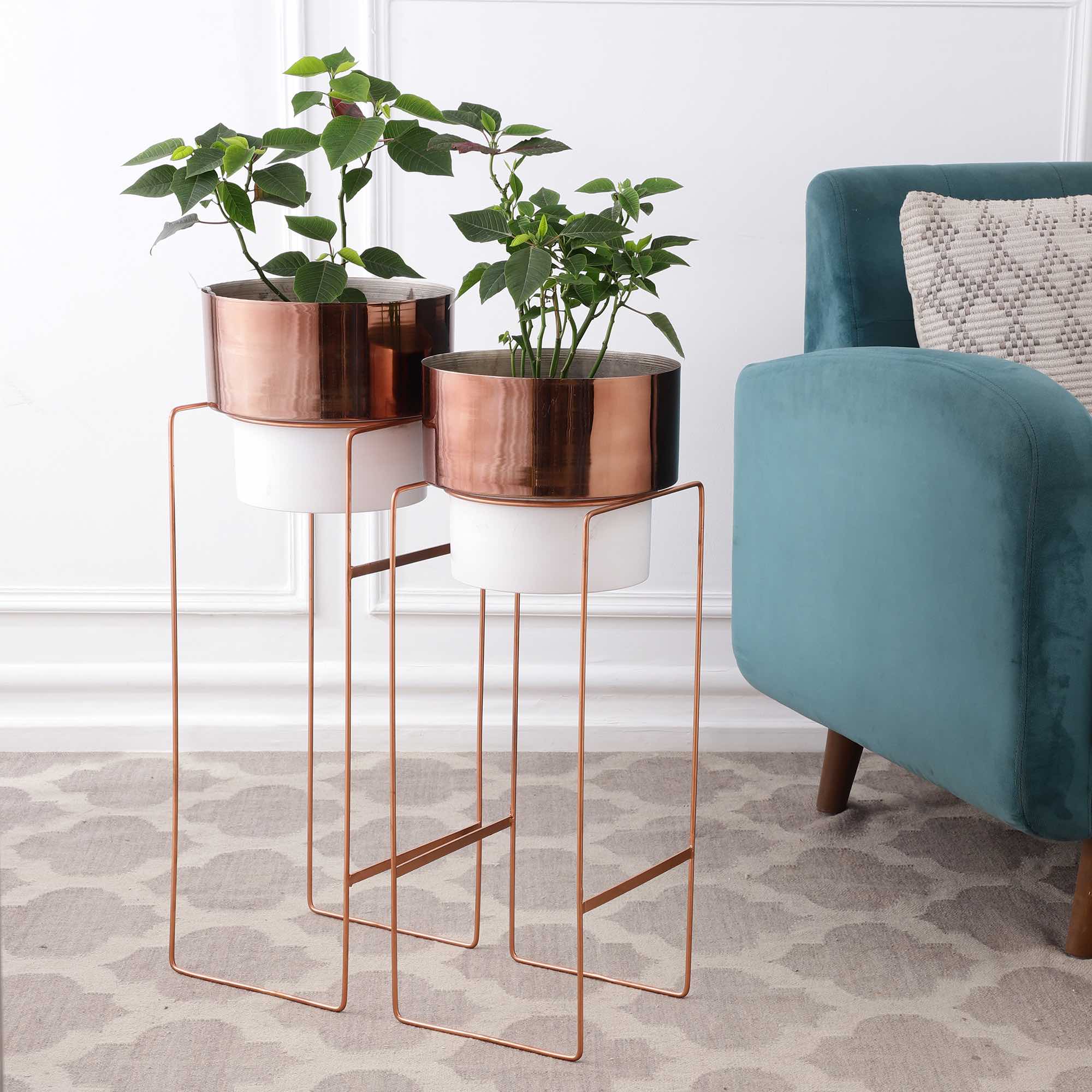Evelyn Rose Gold & White Planters Set of 2