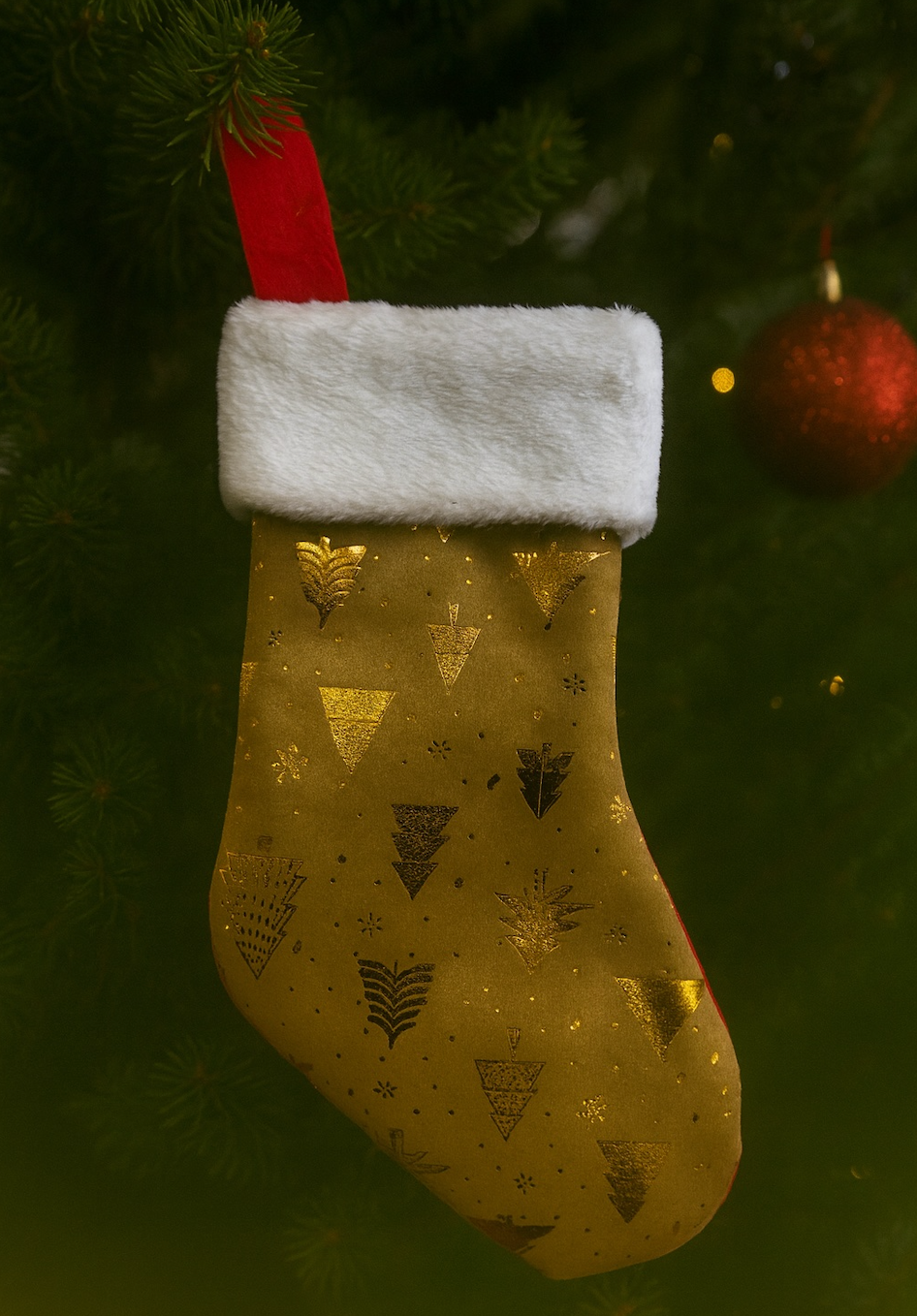 Golden Evergeen Tree Pattern Stocking