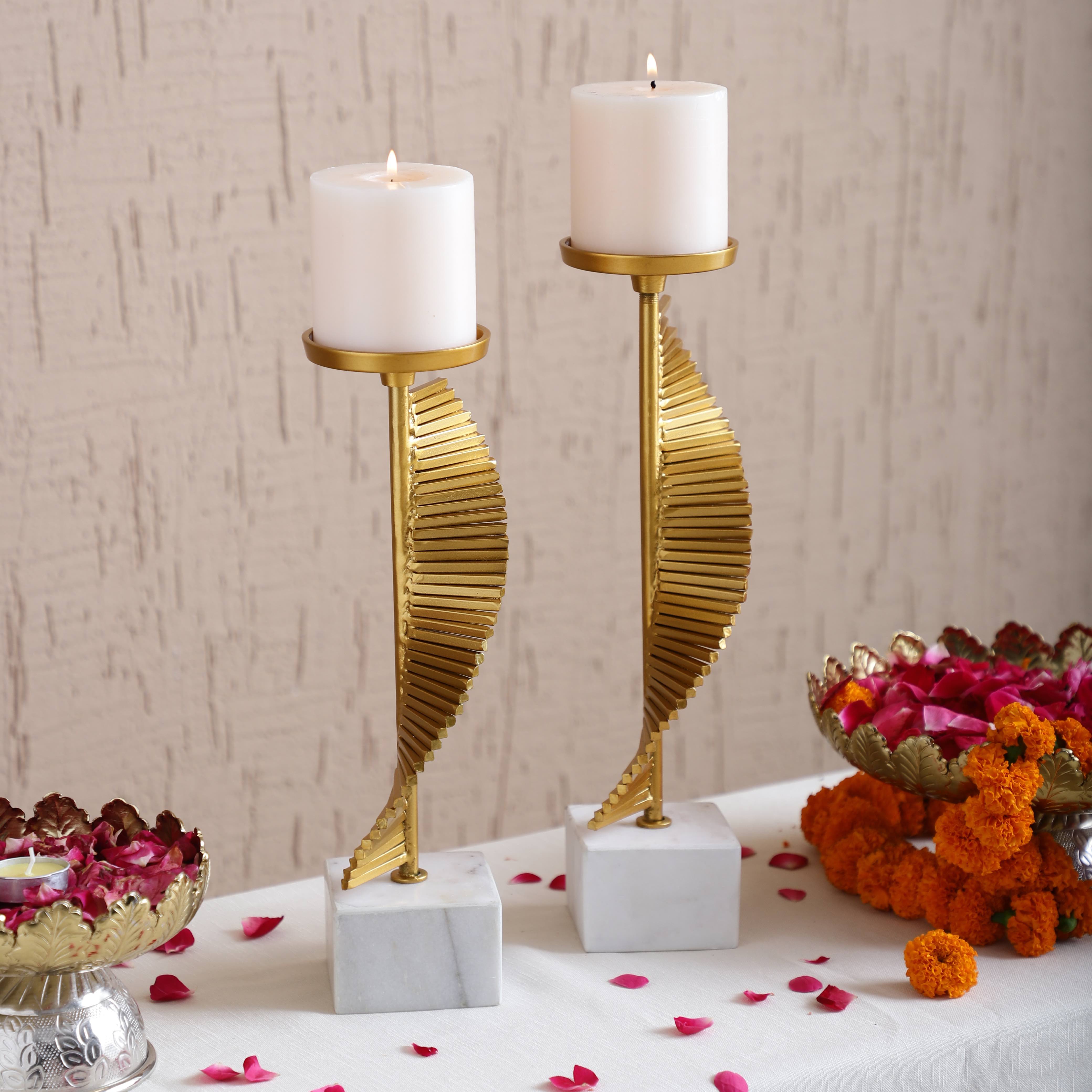 Scarlett Gold Candleholders Set of 2