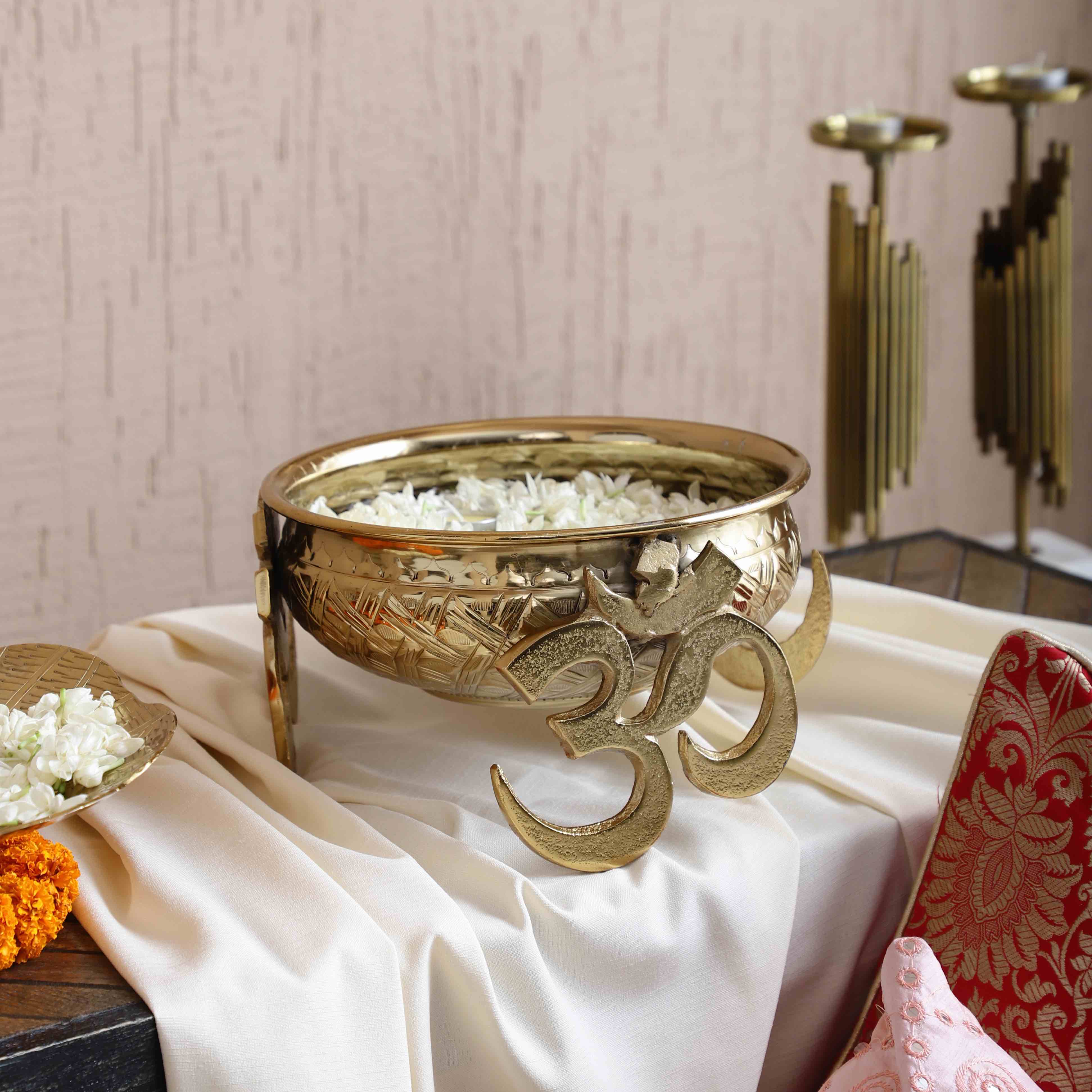 Handcrafted Auspicious Om Urli