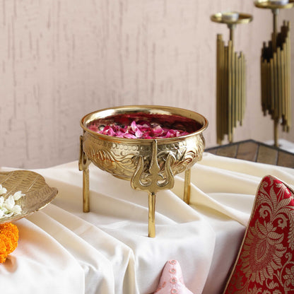 Handcrafted Trishul Urli