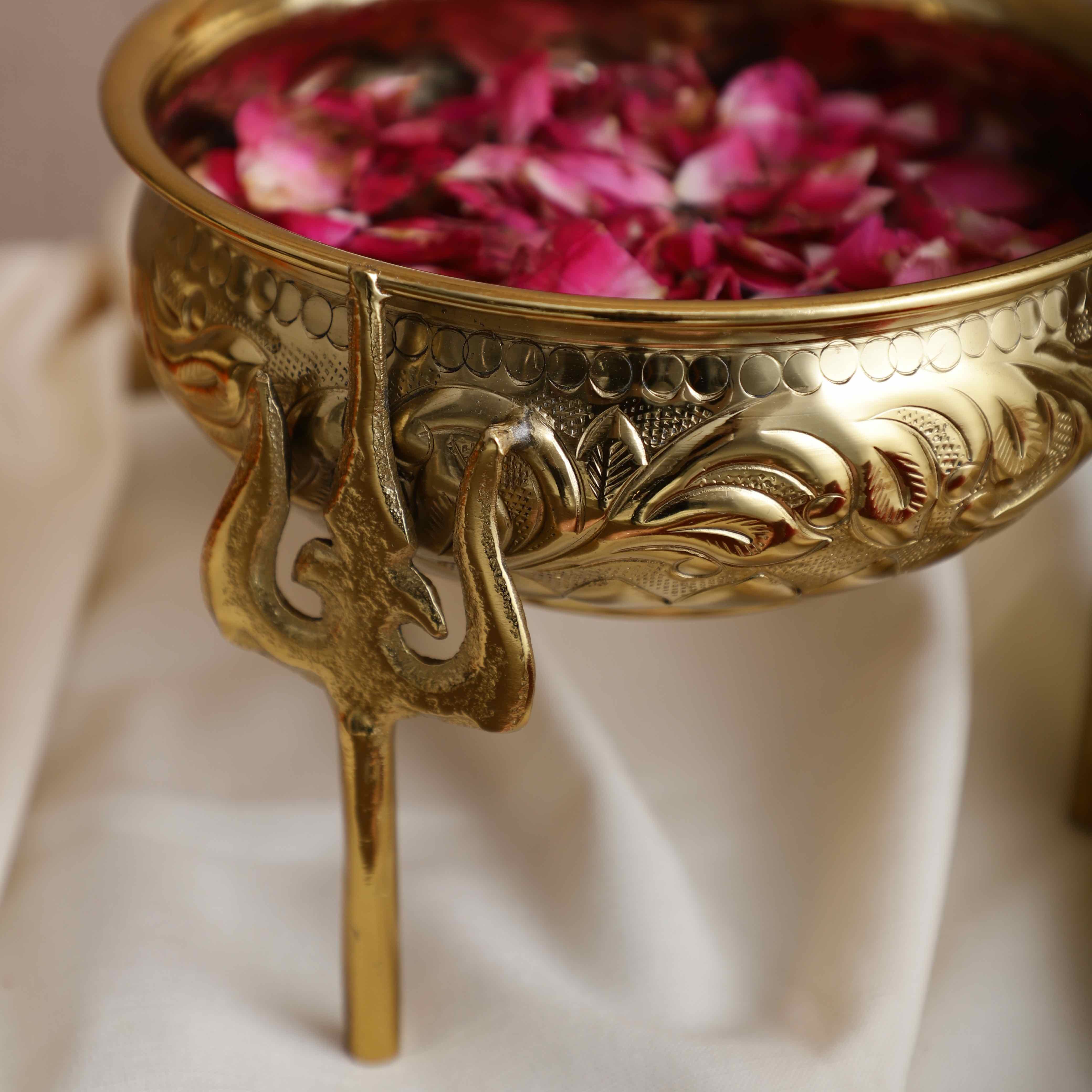 Handcrafted Trishul Urli